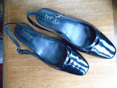 Black hotter patent leather - black,