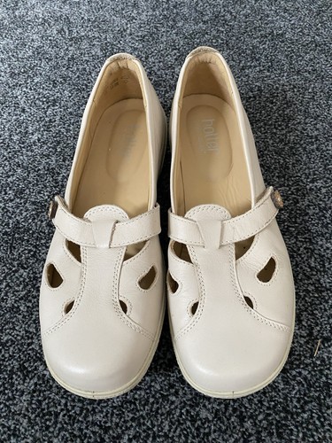 Ladies hotter comfort concept - comfort,