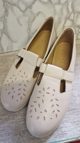 New hotter shoes size 8 - -,