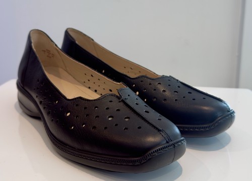 Title hotter black leather - black,