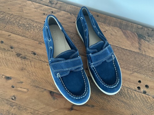 New women hotter - hotter, shoes