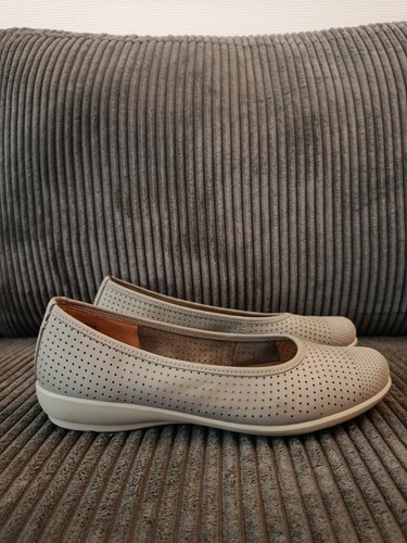 Hotter livvy women - women's, real